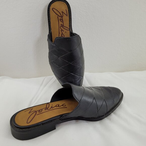Zodiac Hendrix Mule Shoes Womens 7 Black Leather Slip On Block Heels Mules - Picture 5 of 8